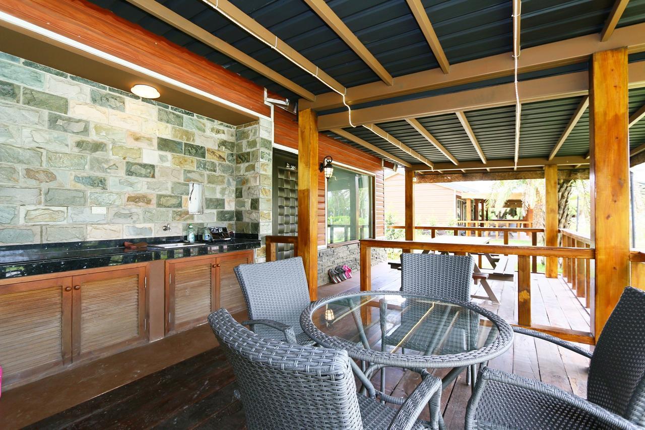 Ruisui Palm Lakes B&B Exterior photo