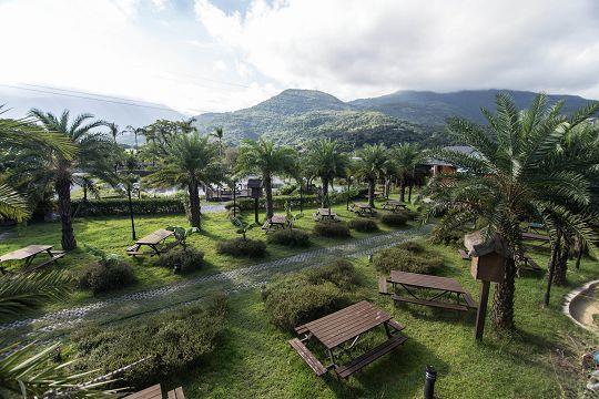 Ruisui Palm Lakes B&B Exterior photo