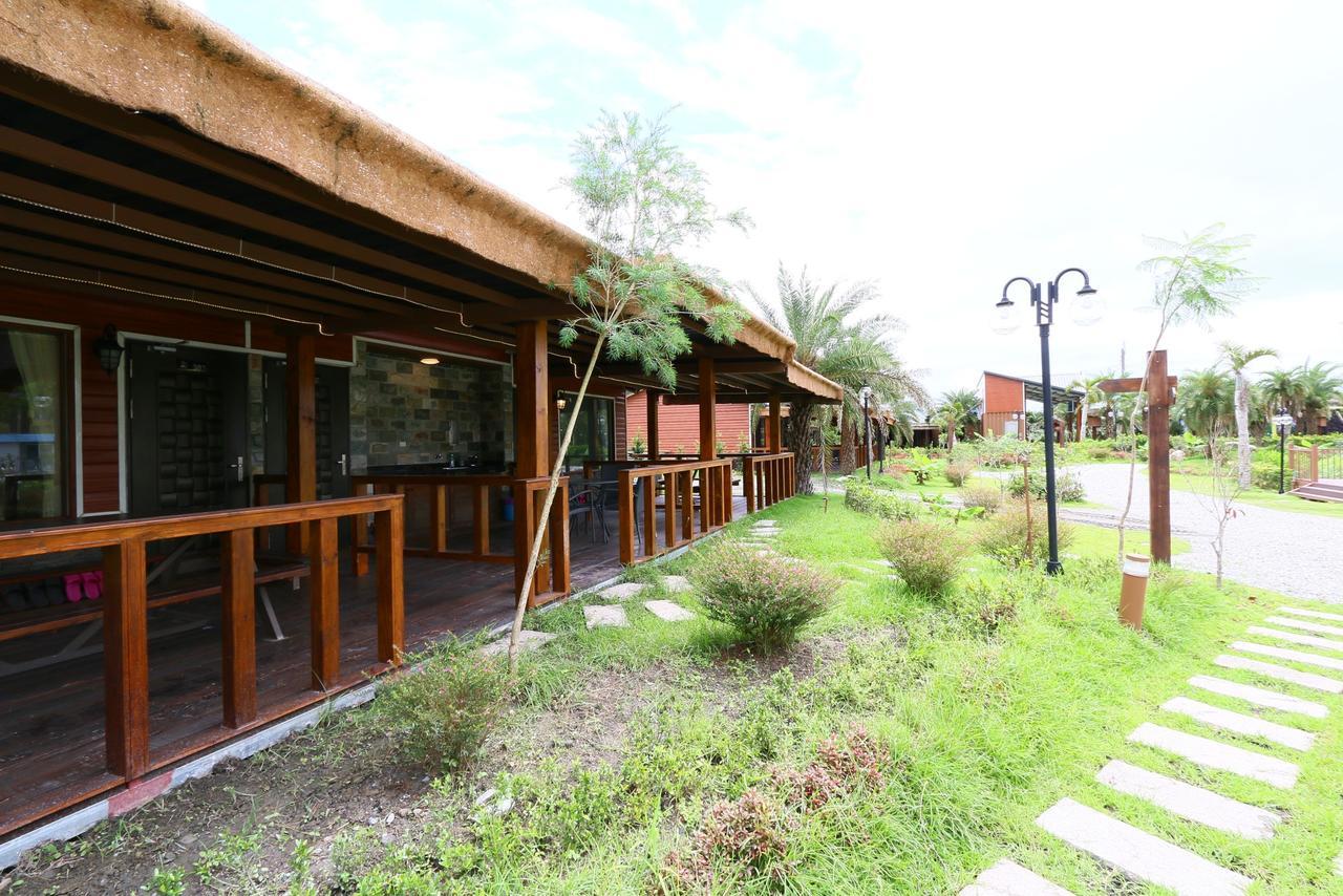 Ruisui Palm Lakes B&B Exterior photo